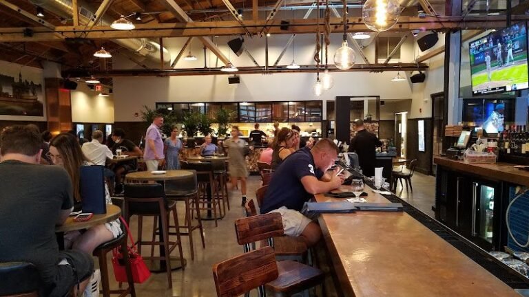 1211 f6a3fb015a65 768x432