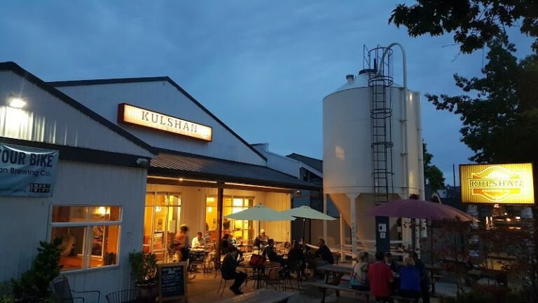 182 e0b5a3a75fdd 768x432