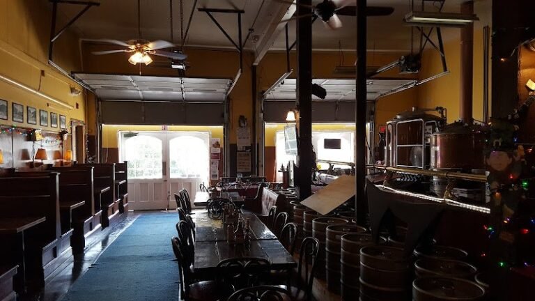 303 028fd9999df9 768x432