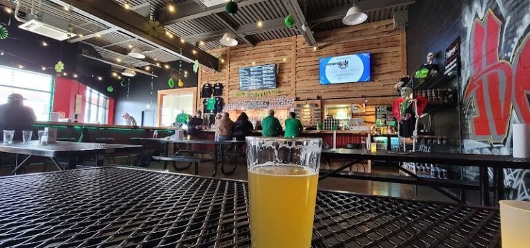 3693 c543e3501369 768x359